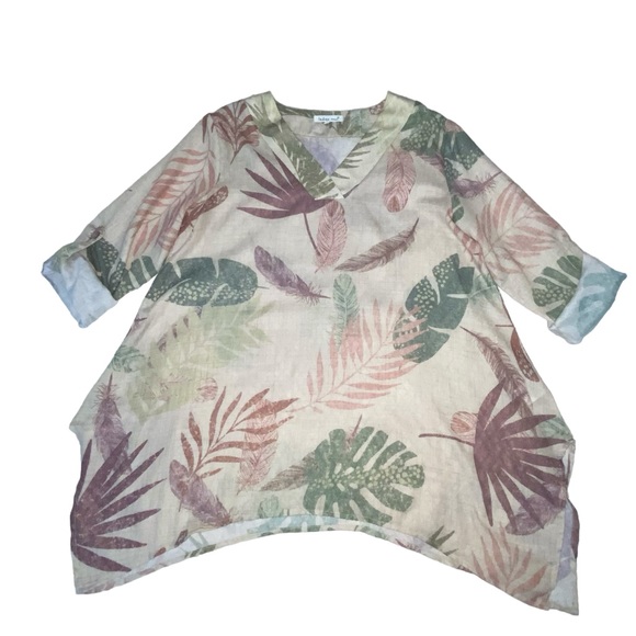 Indigo Soul Feather Tropical Print V-Neck Roll Tab Sleeves Top - Women’s Large - Picture 11 of 13